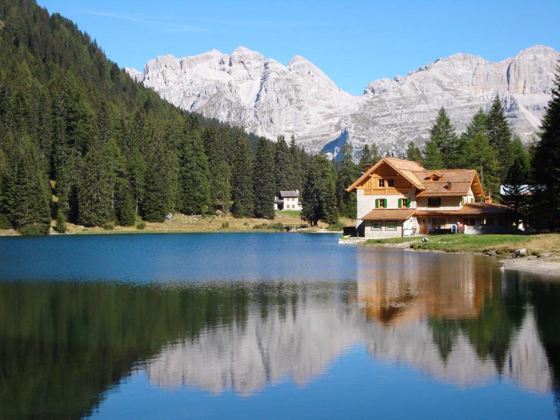 Rifugio Lago Nambino Madonna di Campiglio Exterior foto